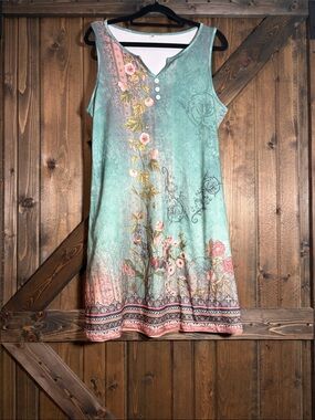 Source Unknown Mint Green Floral Sleeveless Tank